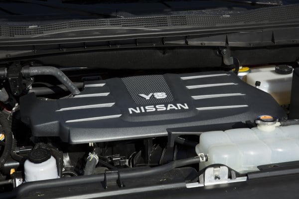 Nissan Titan and Titan XD V8 Gasoline Engine Info Drops