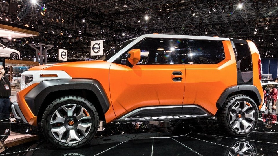 Toyota FT-4X Concept is designed to be a casualcore toolbox