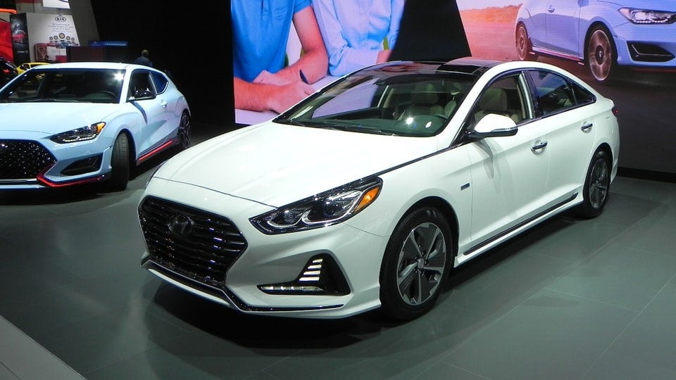 2018 Hyundai Sonata Hybrid and Plug-in Hybrid unveiled in Chicago