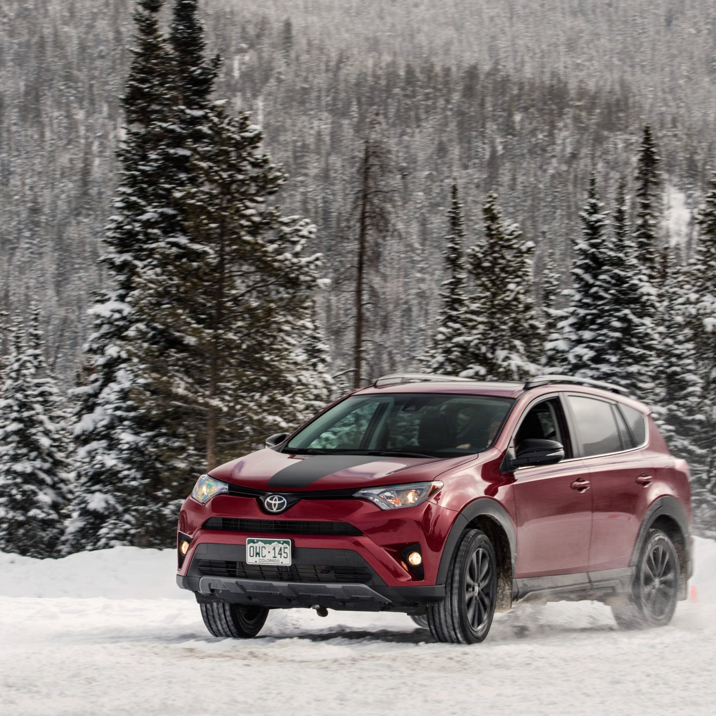 2018 Toyota RAV4 Brings Adventure To the Tiny Crossover That Started It All
