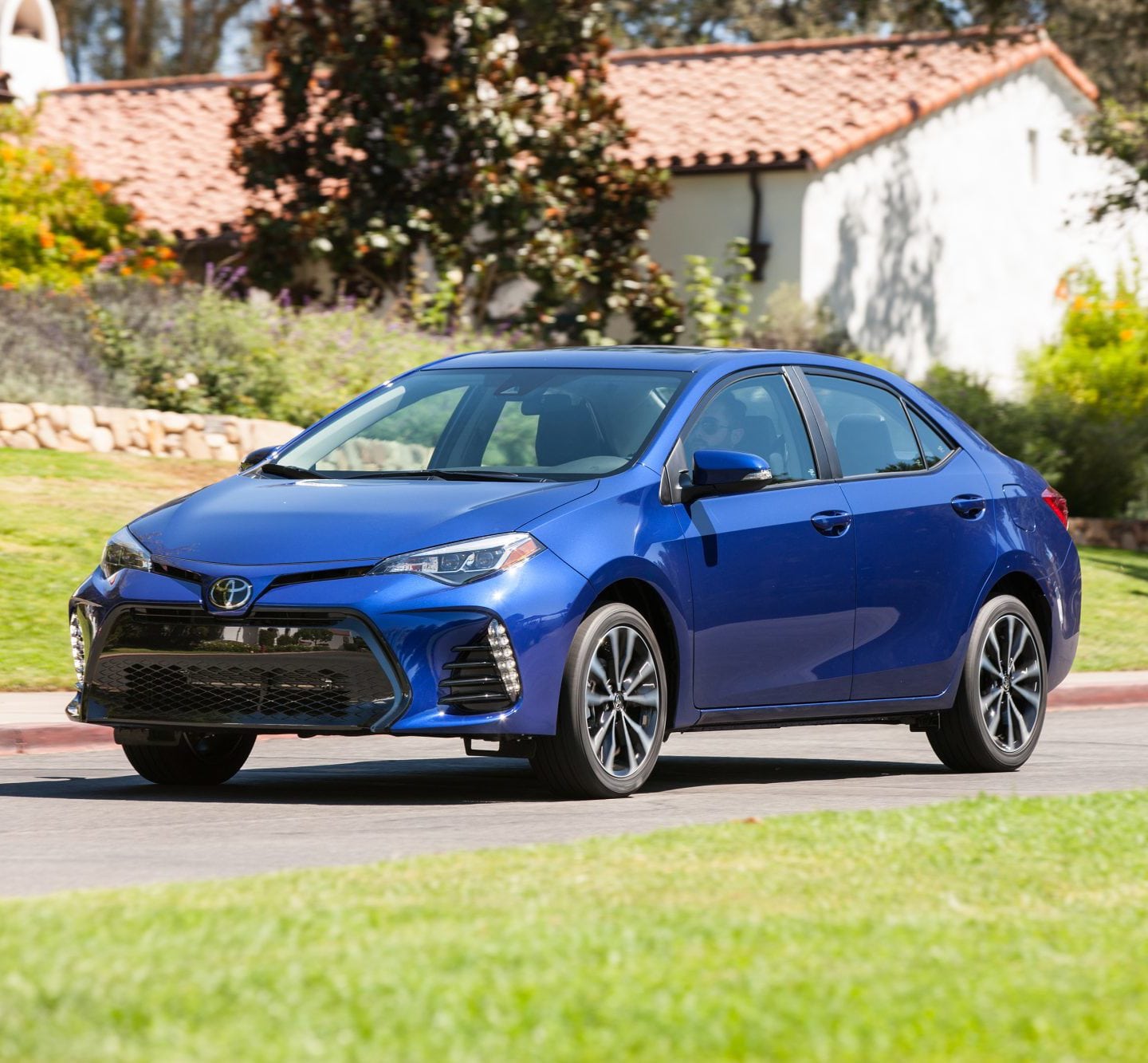 2018 Toyota Corolla Aims To Up the Game In Safety