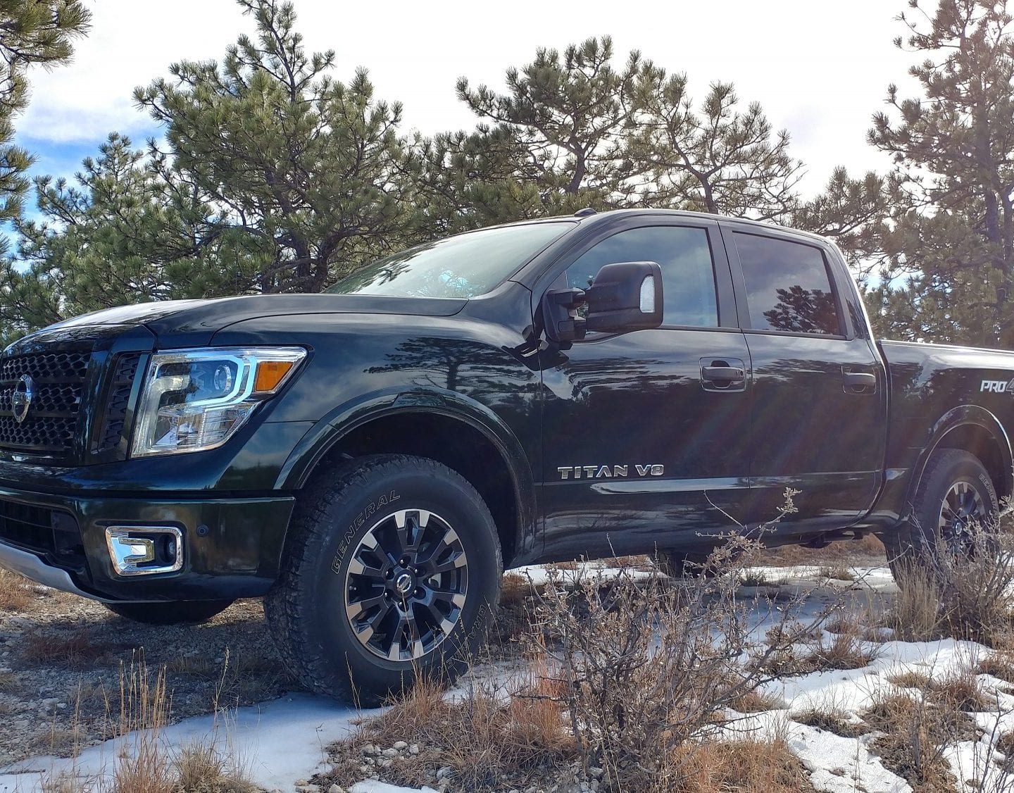 2019 Nissan Titan Gets a Few Upgrades, Mostly Stays the Same