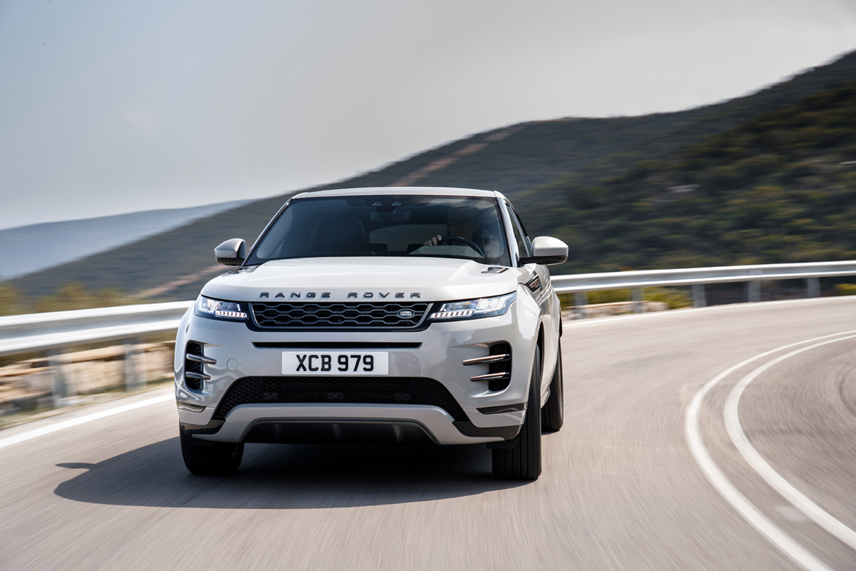 The 2020 Range Rover Evoque Is Luxury Off-Roading Done Well