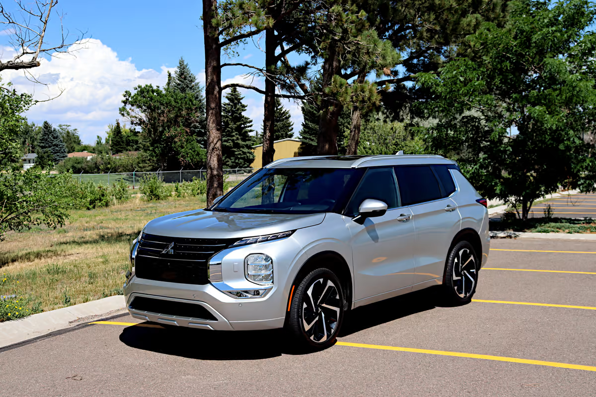 Review: 2022 Mitsubishi Outlander is all-new and all-better